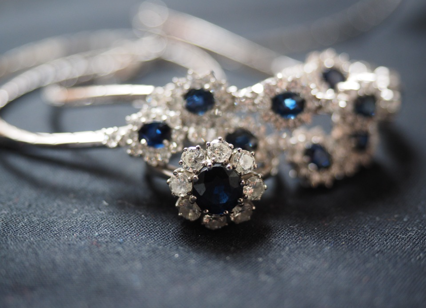 engagement ring