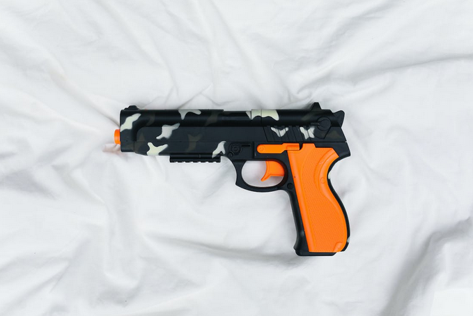 gun